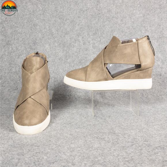 Journee Collection Seena Ankle Booties Tan Wedge Heels Back Zip Women's Size 8.5 - Picture 1 of 11